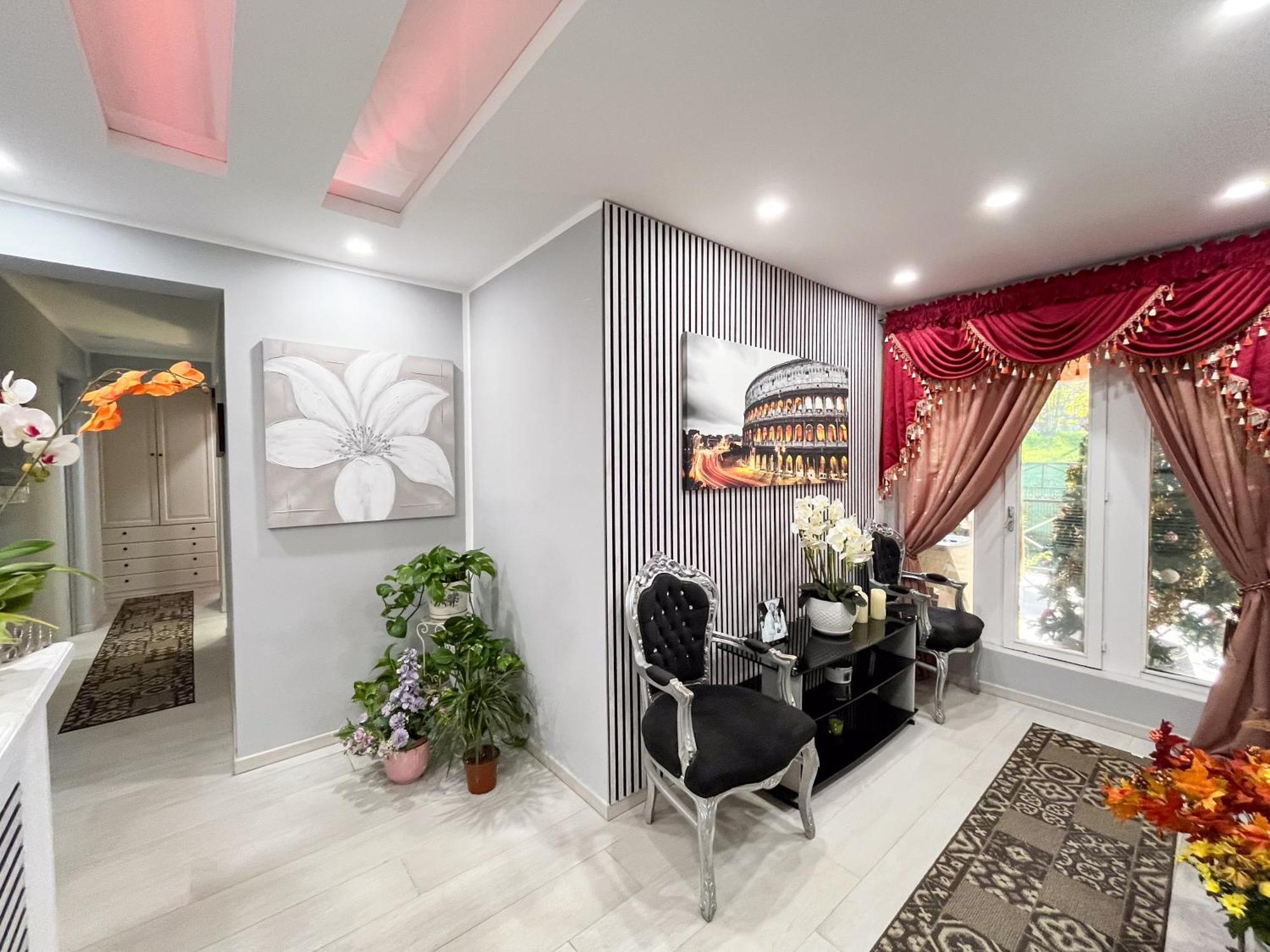 La Dolce Casa — Photos 2